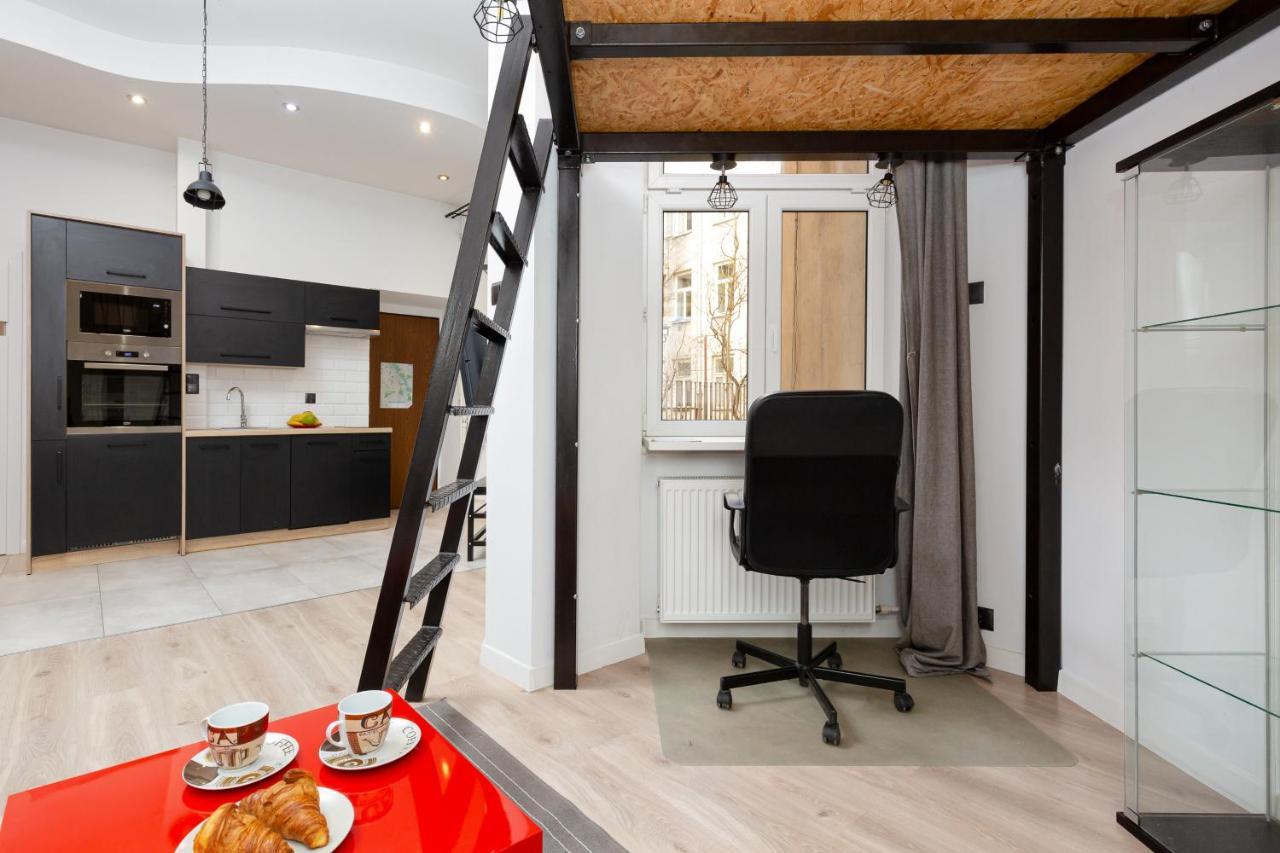 Downtown Studio Apartment Poznanska By Renters Varşova Dış mekan fotoğraf