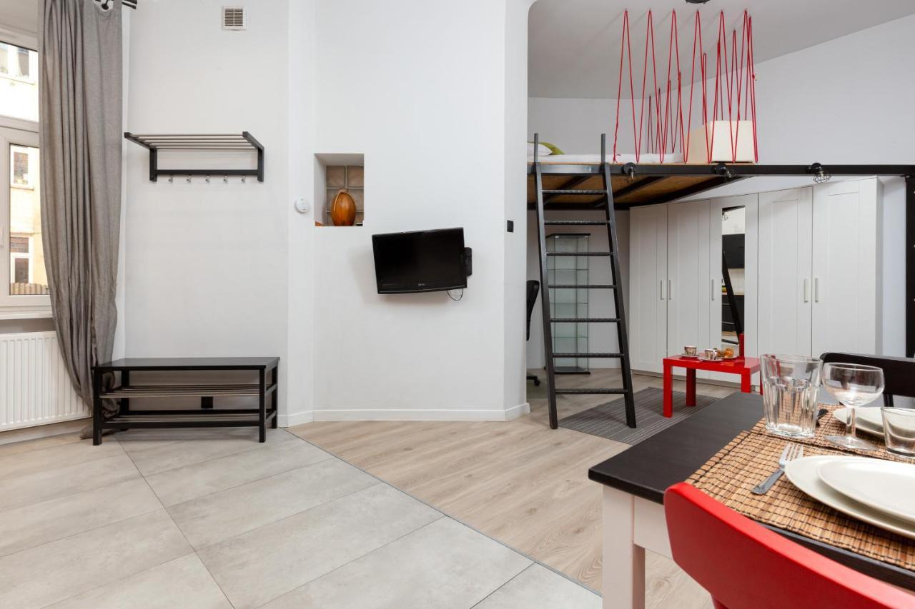 Downtown Studio Apartment Poznanska By Renters Varşova Dış mekan fotoğraf